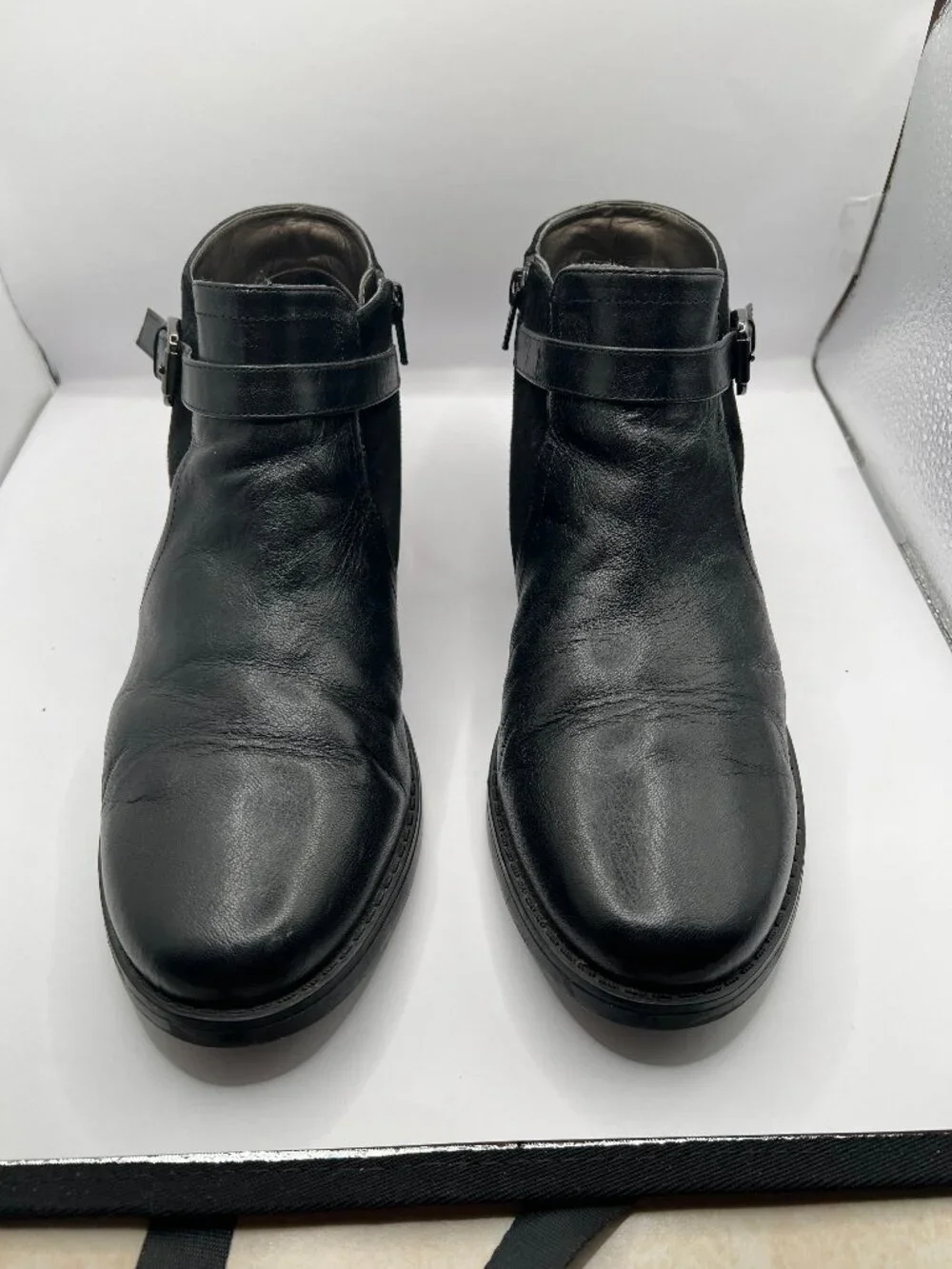 EasySpirit e360 Black Leather Size Ankle Boot Side Zip 10M
